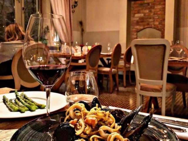 Veşti bune pentru patronii de restaurante: S-a stabilit data redeschiderii localurilor