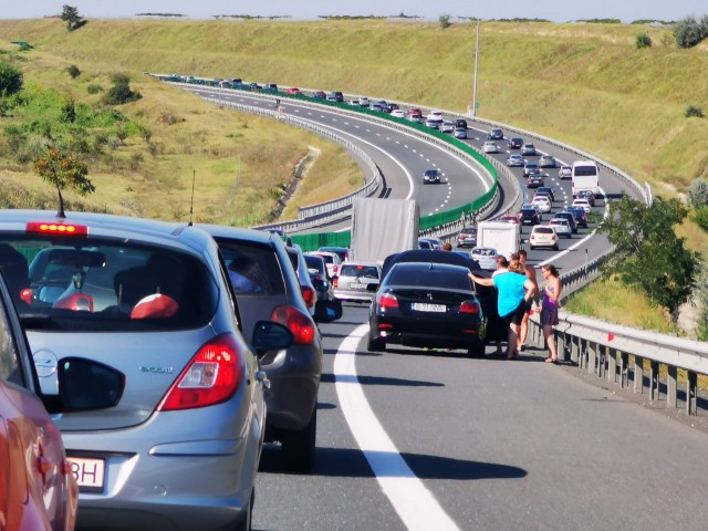 Atenție, șoferi! Se închide circulația pe A2, sensul Constanța-București