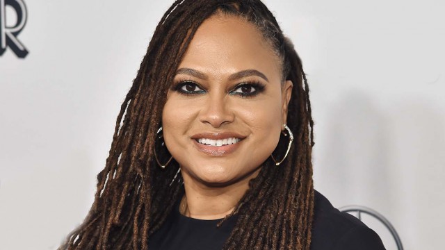 Regizoarea de culoare Ava DuVernay, aleasă în comitetul director al Academiei Americane de Film