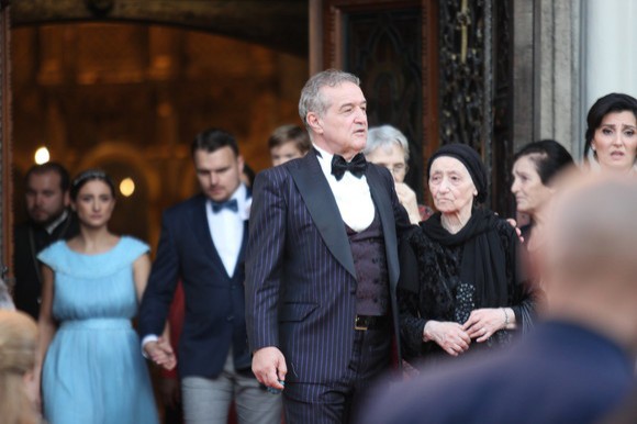 Gigi Becali, cadou uriaș pentru prima sa nepoată