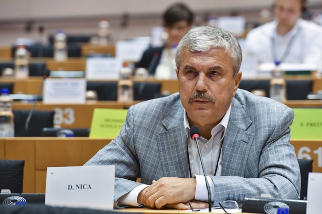 Europarlamentarul Dan Nica solicită eliminarea vizelor SUA pentru români