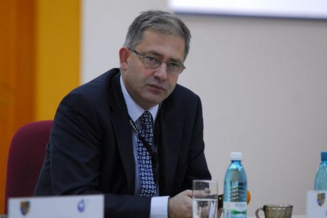 AAR: Traficul pe aeroporturile din România a scăzut cu aproape 95% de la declararea stării de urgenţă