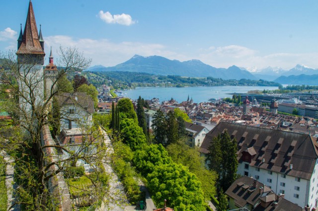 Comisia Europeană are un site dedicat turiştilor care vor să îşi petreacă vacanţele în statele UE