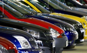 Vânzările de autoturisme ecologice noi au scăzut cu aproape 1% în România, în primele cinci luni (APIA)