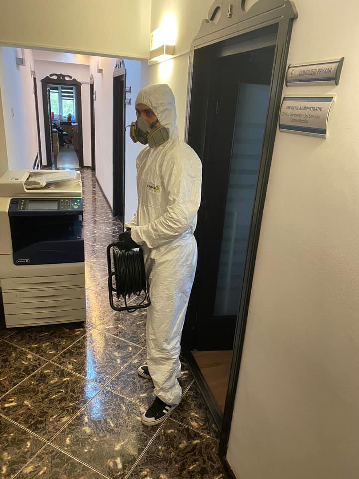 Angajată confirmată cu COVID-19 la Primăria Năvodari Angajată confirmată cu COVID-19 la Primăria Năvodari