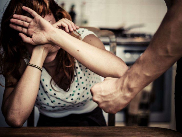 Polițiștii, acțiuni de prevenire a VIOLENȚEI în FAMILIE