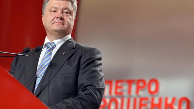 Parchetul a renunțat să mai ceară încarcerarea fostului președinte Petro Poroșenko