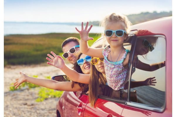 Vacanta în familie, fără insolație și dureri de cap: ce reguli trebuie să urmezi