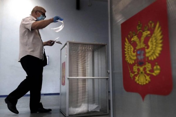 Referendum privind reforma constituţională în Rusia: 76% dintre ruşi au votat până în prezent pentru amendamente