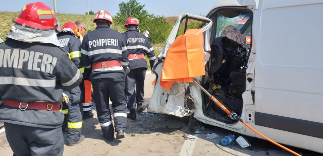 Un constănțean a produs un accident rutier grav în Tulcea