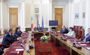 Judecătorii CCR au decis să judece mai repede legea pentru care Kovesi vrea să lase România fără fonduri europene