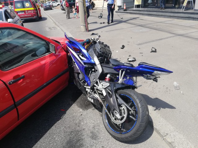 Accident rutier pe strada Suceava: implicată o motocicletă!