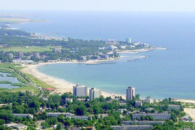 Operatorii de pe litoral CONTINUĂ RĂZBOIUL cu TAXA de PROMOVARE a stațiunii Mamaia