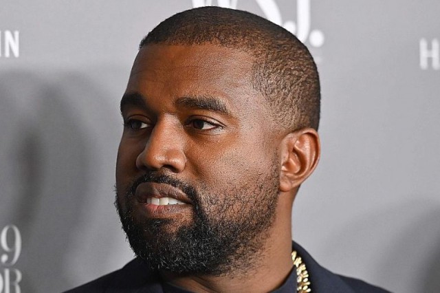 Kanye West a lansat, marţi, videoclipul Wash Us In the Blood, o aluzie la un text din Apocalipsă