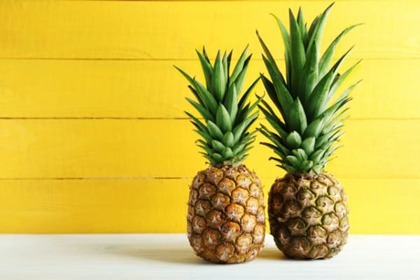 Arunci coaja de ananas? Iată 5 beneficii ale acesteia!