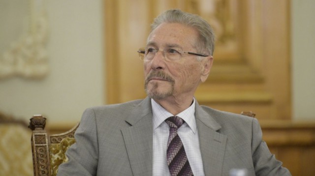 Emil Constantinescu critică nivelul liderilor politici: În România totul este distrus