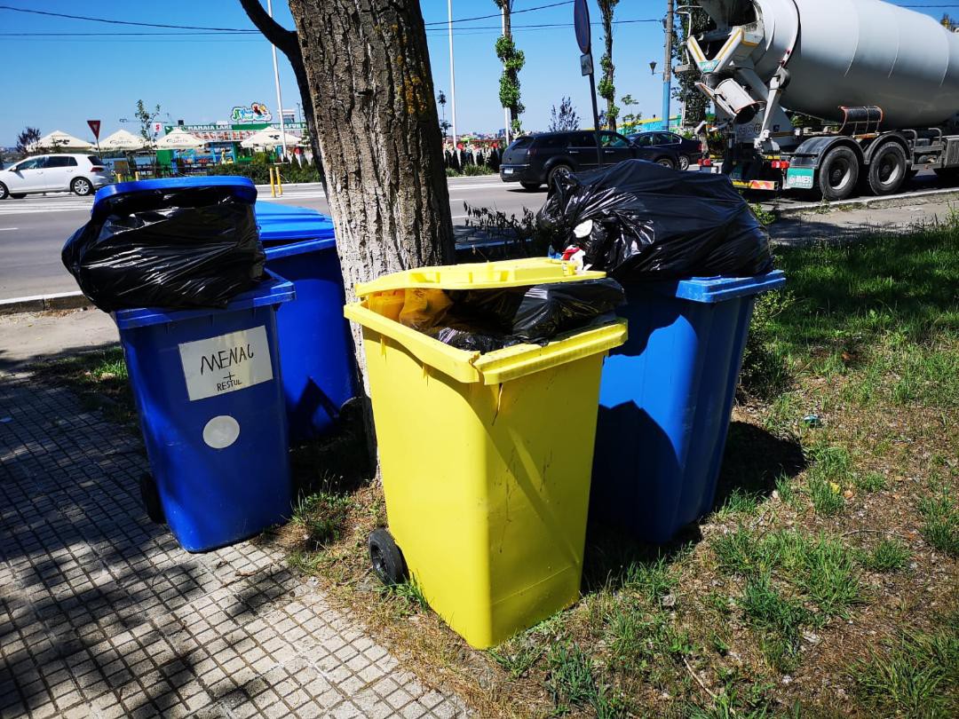 O inițiativă BUNĂ: GUNOAIELE din MAMAIA, RIDICATE doar NOAPTEA O inițiativă BUNĂ: GUNOAIELE din MAMAIA, RIDICATE doar NOAPTEA