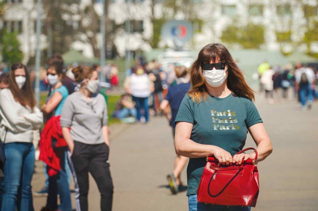Studiu: Imunitatea la COVID-19, probabil mai mare decât au arătat testele de anticorpi