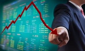 Producția de servicii, în scădere: Danemarca, Grecia și România, cele mai afectate, în octombrie