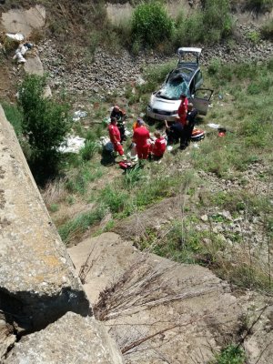 ALERTĂ: AUTOTURISM CĂZUT în CANAL, un BĂRBAT a MURIT! VIDEO