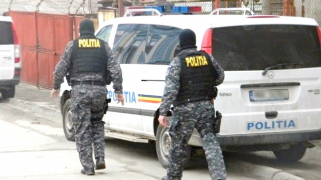 Constănțeni CONDAMNAȚI pentru PROXENETISM, TRAFIC de DROGURI și de MINORI