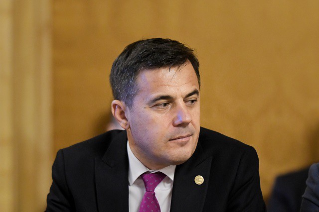 Camera Deputaţilor: Moţiunea simplă împotriva ministrului Dezvoltării - adoptată