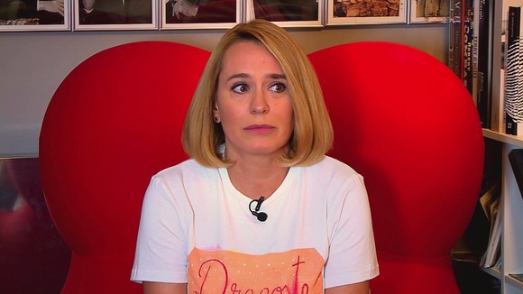 Andreea Esca, în lacrimi la TV, după lupta familiei ei cu COVID-19: „Soţul meu mi-a spus că așa arată iadul“