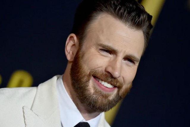 Netflix investeşte 200 de milioane de dolari pentru un nou thriller cu Ryan Gosling şi Chris Evans