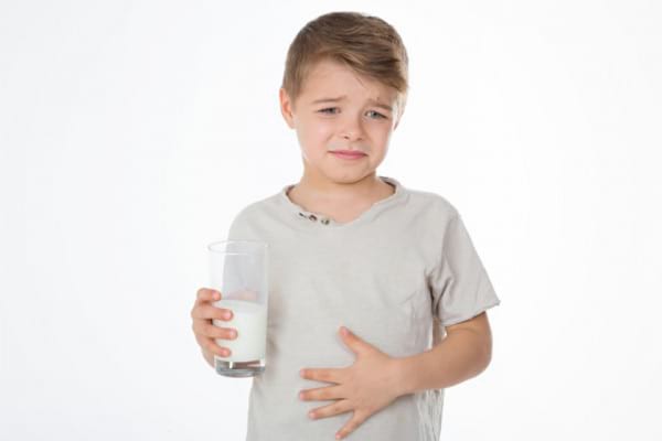 Intoleranța la lactoză a copilului – cum o identifici și cum o tratezi