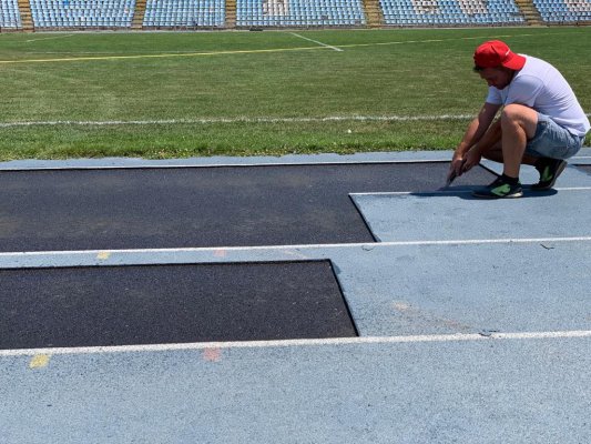 Pista de atletism din cadrul Complexului Sportiv 'Gheorghe Hagi', REABILITATĂ