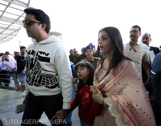 Vedeta de la Bollywood Aishwarya Rai şi fiica sa au fost internate în spital cu COVID-19