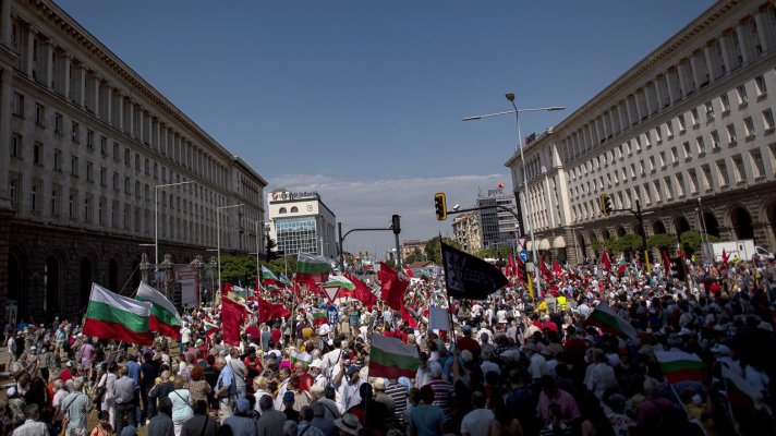 Bulgaria: Protestatarii au blocat capitala Sofia cu câteva ore înainte de o demonstraţie de amploare