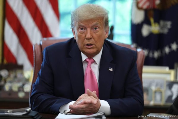 Preşedintele Trump ordonă excluderea imigranţilor ilegali din recensământul populaţiei Statelor Unite