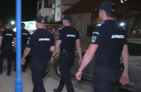 JALE! CLUBURILE Breeze şi Argo, AMENDATE pentru nerespectarea REGULILOR de distanţare. VIDEO! JALE! CLUBURILE Breeze şi Argo, AMENDATE pentru nerespectarea REGULILOR de distanţare. VIDEO!