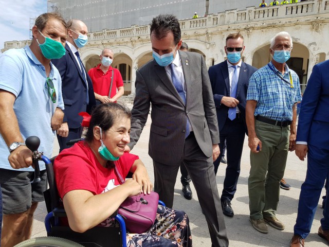 Orban: Stă în puterea fiecăruia dintre noi să contribuim la respectarea drepturilor persoanelor cu dizabilităţi