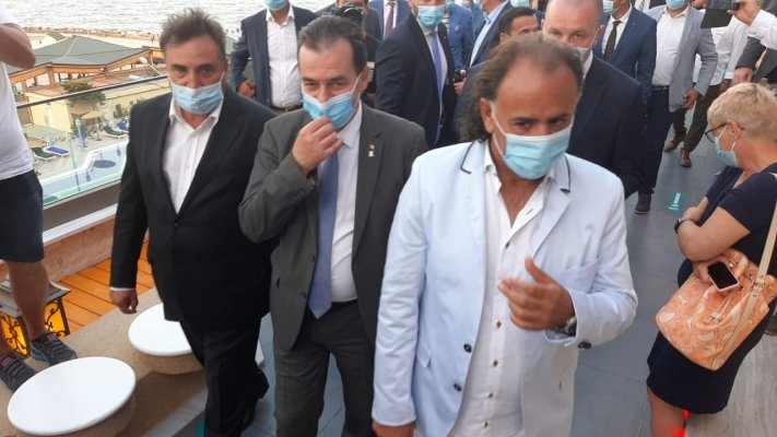 RESTAURANTELE, LA UN PAS SĂ FIE REDESCHISE. Ce a spus Orban