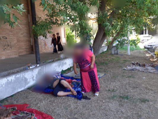 NOMAZII au CAMPAT la TEATRUL de VARĂ din MAMAIA