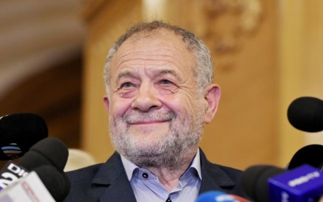 Dumitru Buzatu candidează pentru funcţia de preşedinte al Consiliului Naţional al PSD