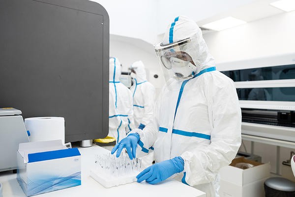 CORONAVIRUS: 83 de CAZURI NOI, la Constanța