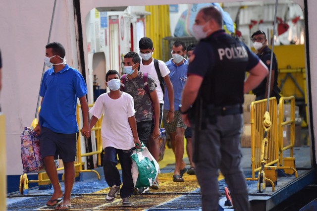 Coronavirus - Italia: Criza sanitară şi economică generează „un flux excepţional de migranţi“
