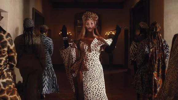Fiica lui Beyonce, alături de Naomi Campbell, în filmul „Black is King“, regizat chiar de mama ei