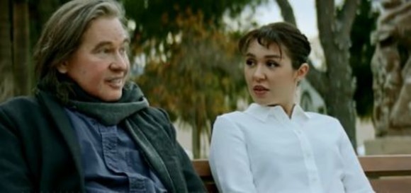 Val Kilmer joacă într-un film cu fiica sa. Actorul care se luptă de cinci ani cu cancerul abia mai poate vorbi