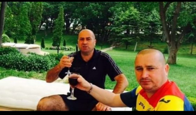 Ei sunt FRAȚII care au MURIT după ce au CĂZUT în balta pe care o administrau