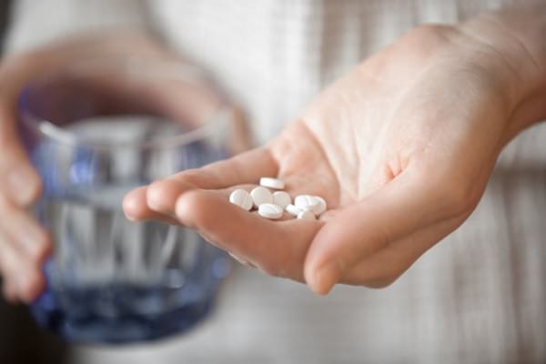 Antiinflamatoarele nesteroidiene cresc riscul de deces și de atac de cord recurent