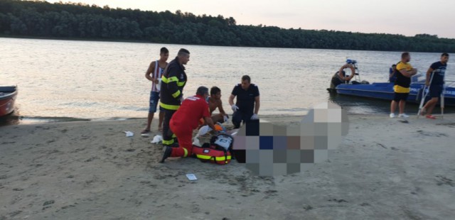 Persoană ÎNECATĂ în canalul Dunăre Marea Neagră