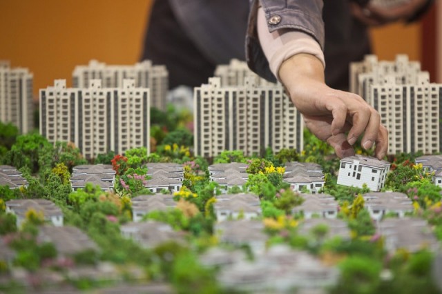Primele semnale ale crizei imobiliare: prețurile apartamentelor au scăzut în ultima lună