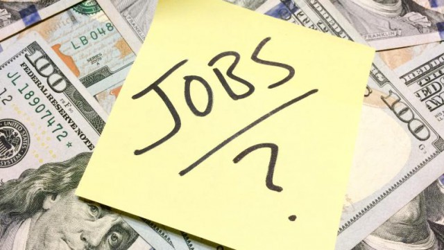 Tabloul crizei pe piața muncii. Mișcarea care ar putea duce la scăderea salariilor în mediul privat