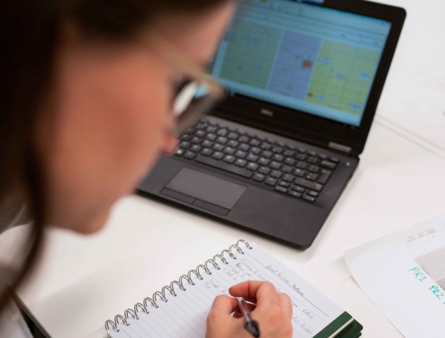 Sondaj PwC: 80% dintre companii spun că lucrul la distanţă este noua normă pe piaţa muncii