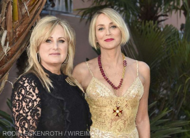 Sharon Stone dă vina pe „cei care nu poartă mască“ după ce sora sa a contractat noul coronavirus