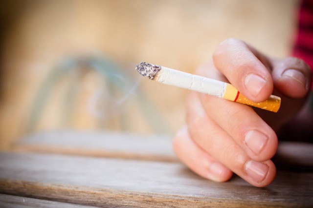 Legătura suprinzătoare dintre fumat și colita ulcerativă